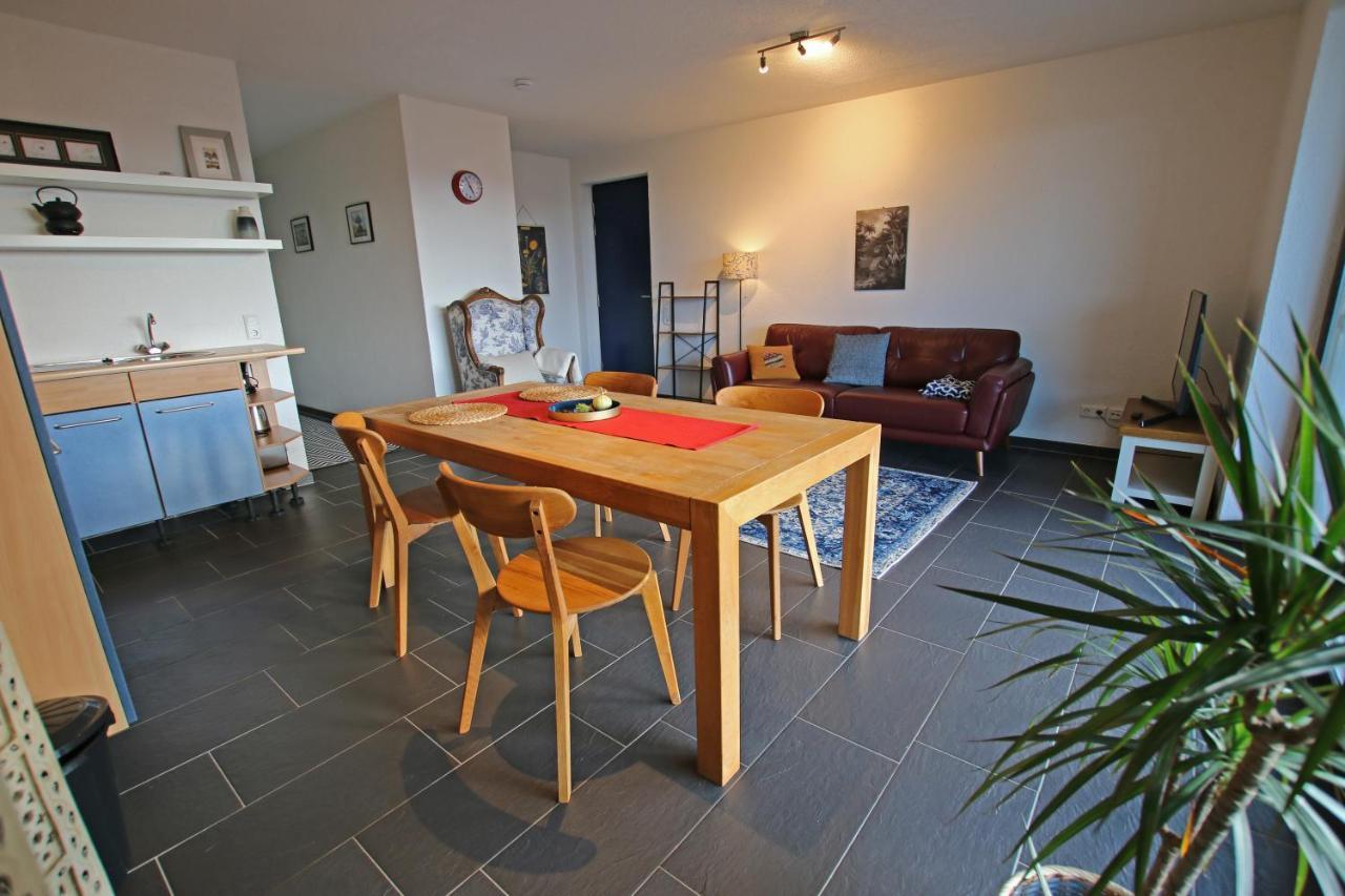 Hunsrueck Valley View Apartment With Cedar Sauna Bruschied المظهر الخارجي الصورة