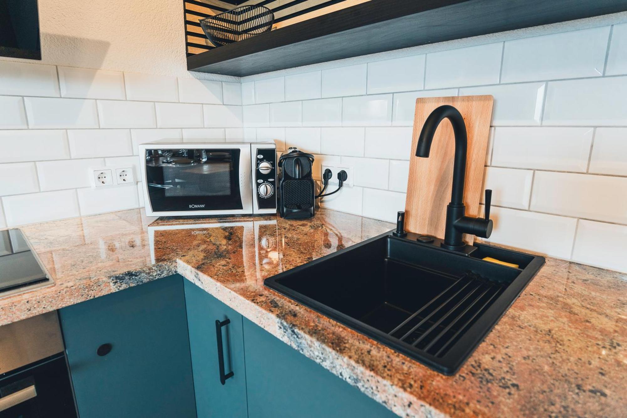 Hunsrueck Valley View Apartment With Cedar Sauna Bruschied المظهر الخارجي الصورة