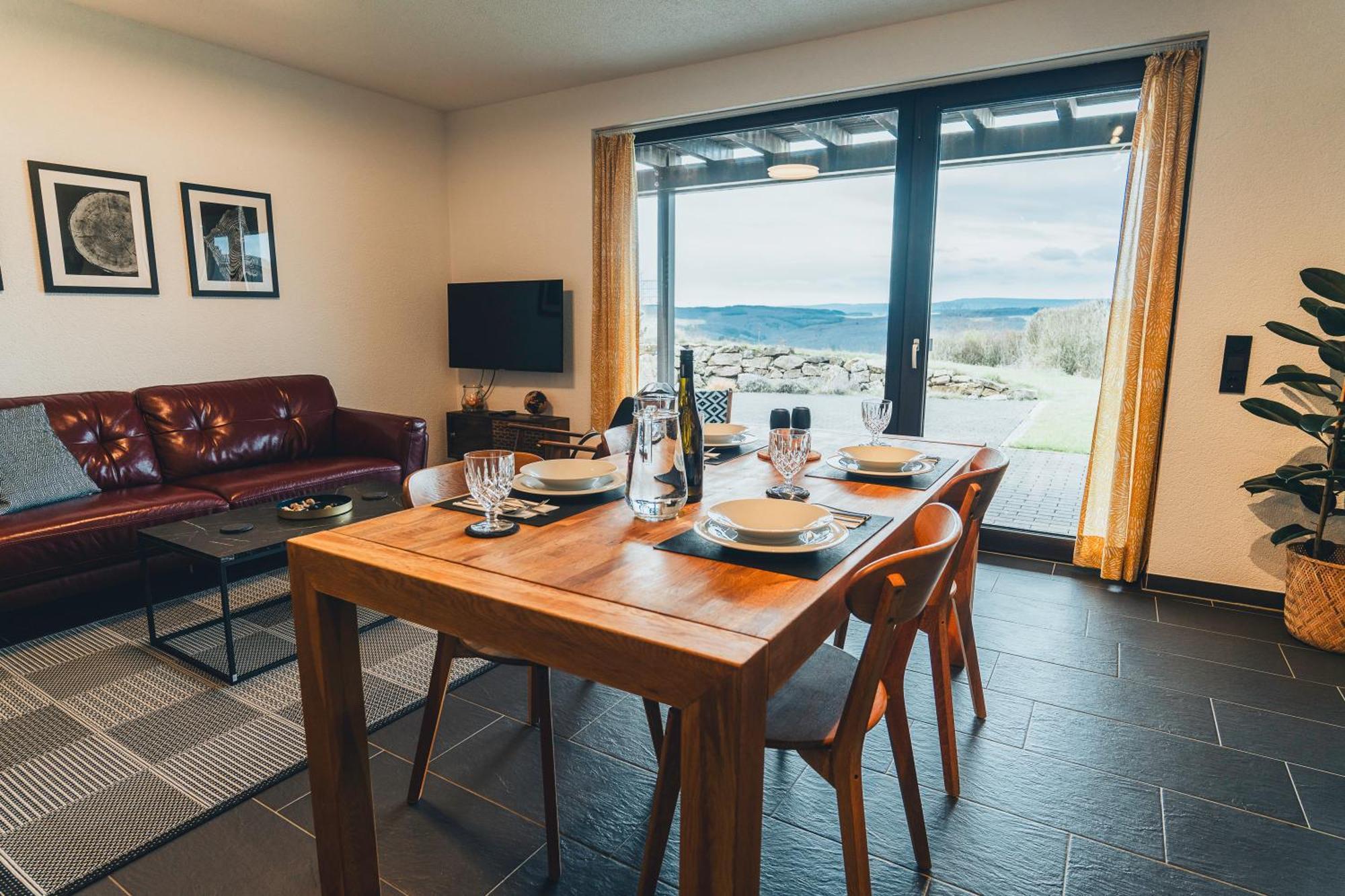 Hunsrueck Valley View Apartment With Cedar Sauna Bruschied المظهر الخارجي الصورة