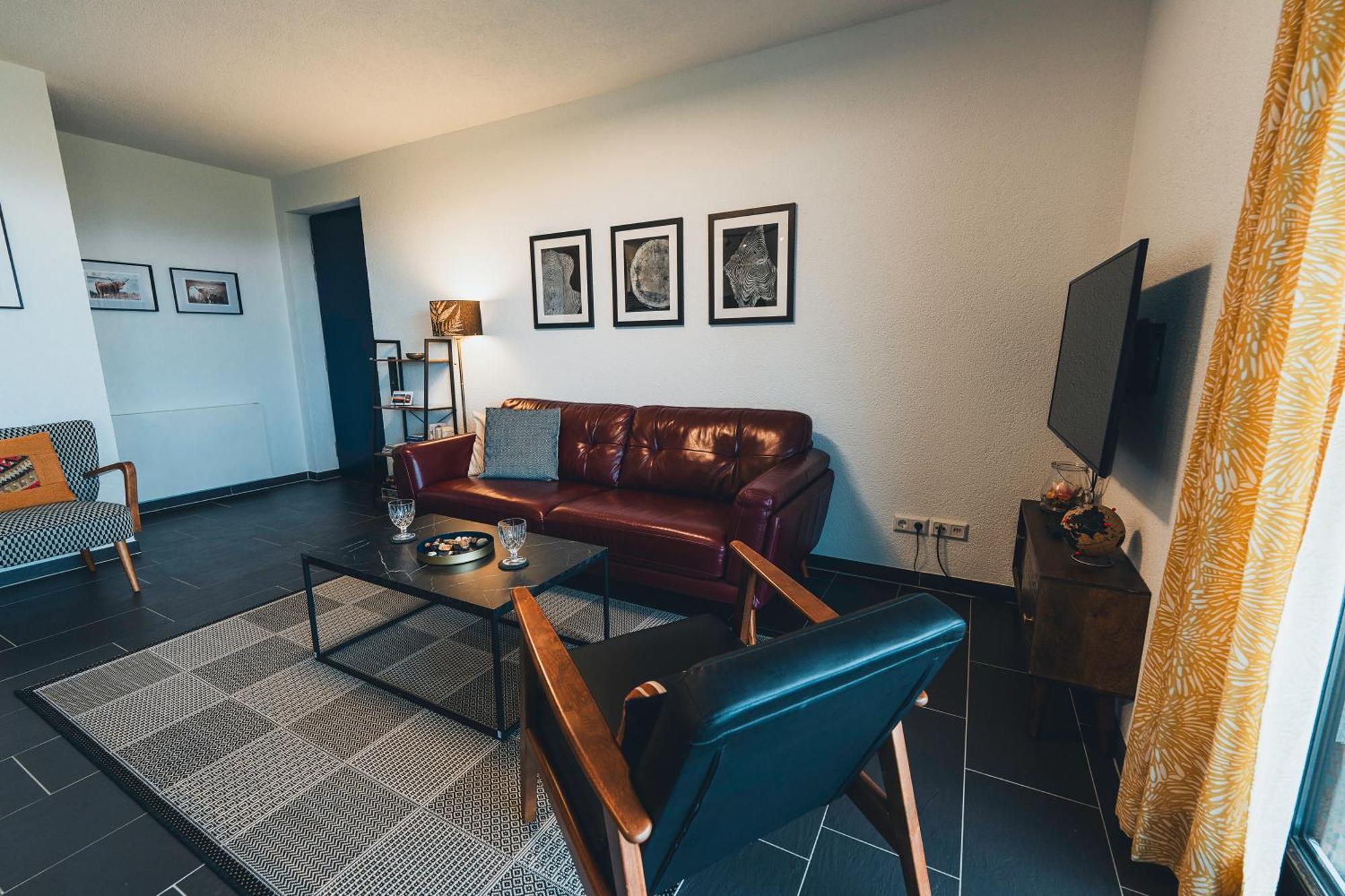 Hunsrueck Valley View Apartment With Cedar Sauna Bruschied المظهر الخارجي الصورة